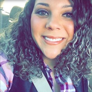 Meet your Posher, Nikki